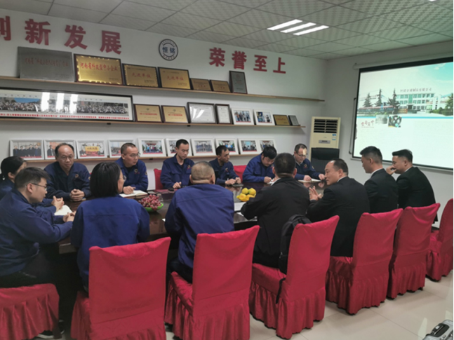 廣州華德汽車彈簧有限公司王主管到我公司現場審核指導工作